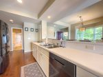 Fully Stocked Lakeview Kitchen with Breakfast Bar